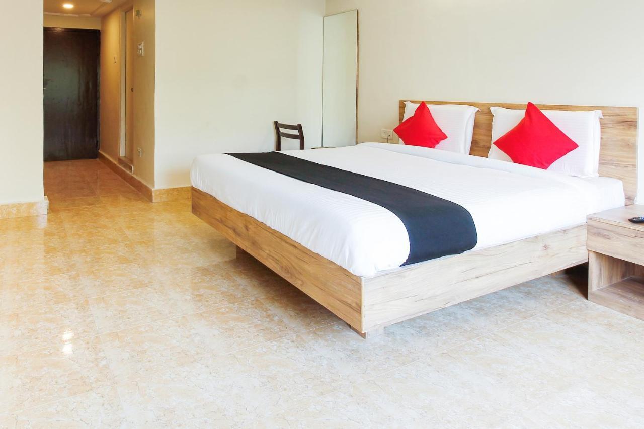 Capital O Sri Suprabhat Grand Near Kachiguda Railway Station Hyderabad Ngoại thất bức ảnh