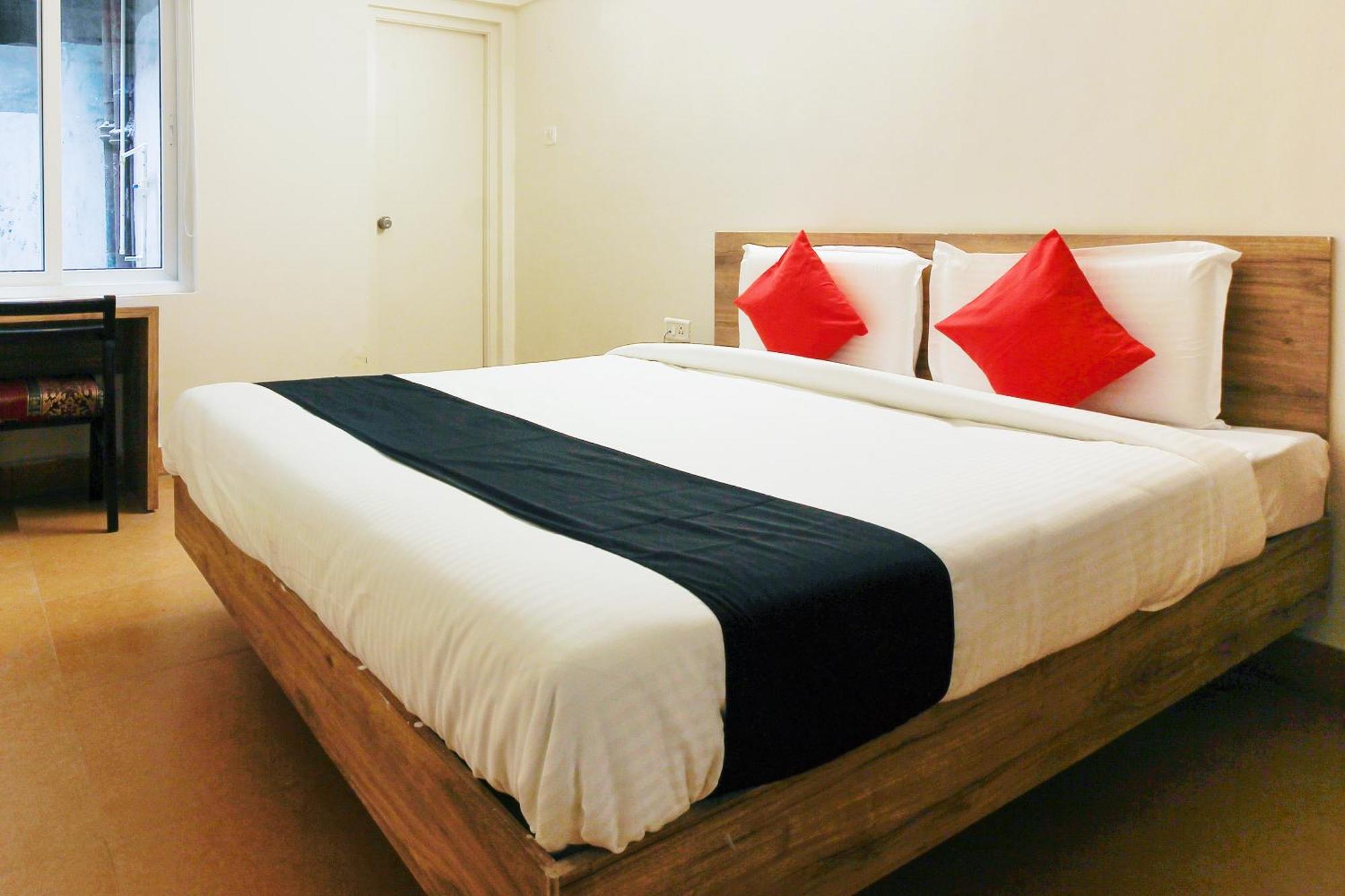 Capital O Sri Suprabhat Grand Near Kachiguda Railway Station Hyderabad Ngoại thất bức ảnh